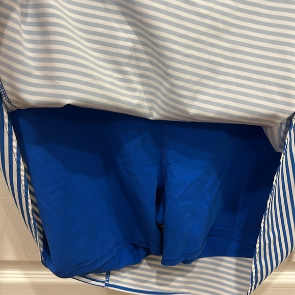 T by TALBOTS Striped Athlesiure Skort Womens Blue White Striped Size Large - Picture 4 of 7